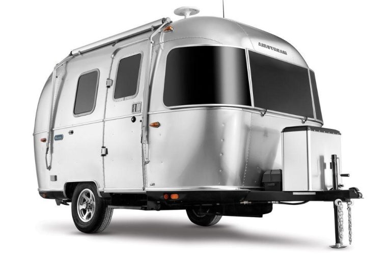 How to Find Quality Used Small Airstreams in DFW: A 2026 Guide